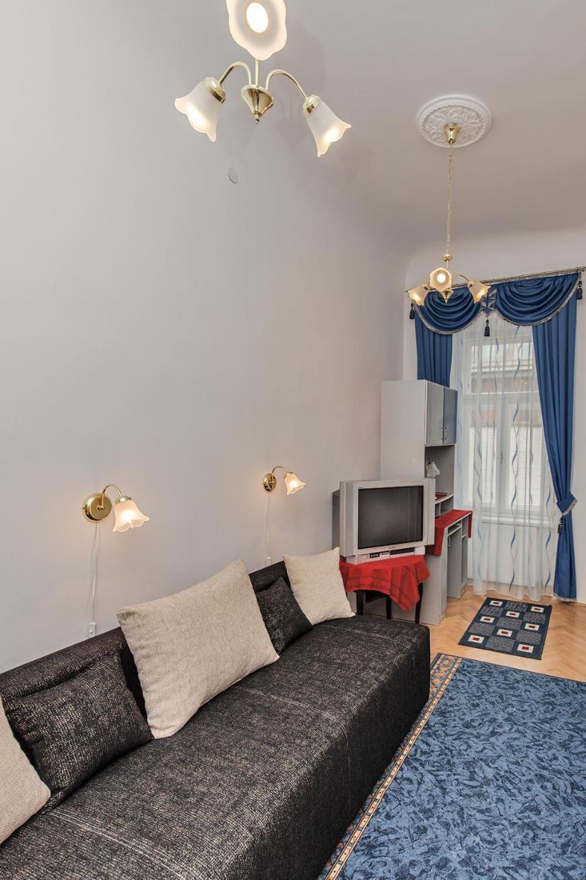 Arany Csillag Apartman Eger Bagian luar foto