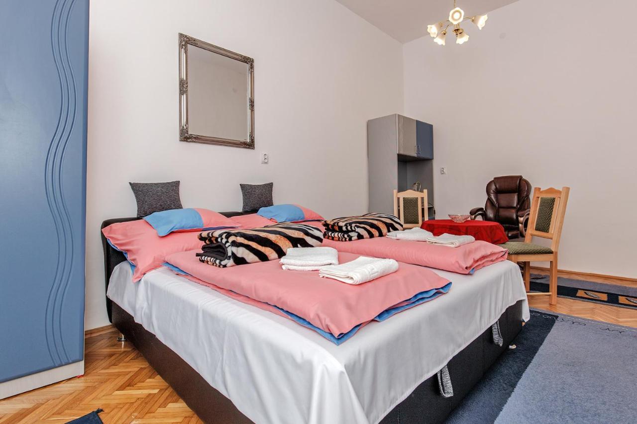Arany Csillag Apartman Eger Bagian luar foto
