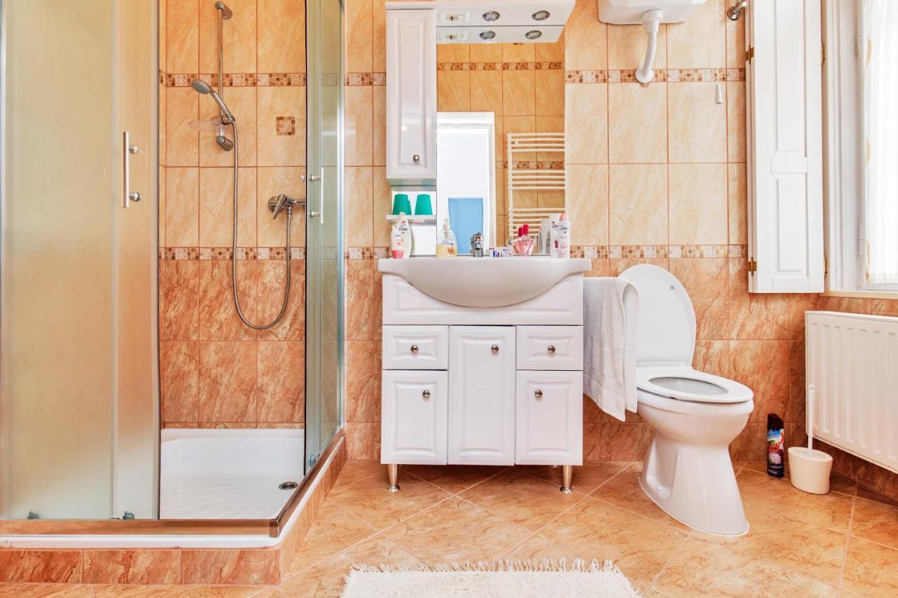 Arany Csillag Apartman Eger Bagian luar foto