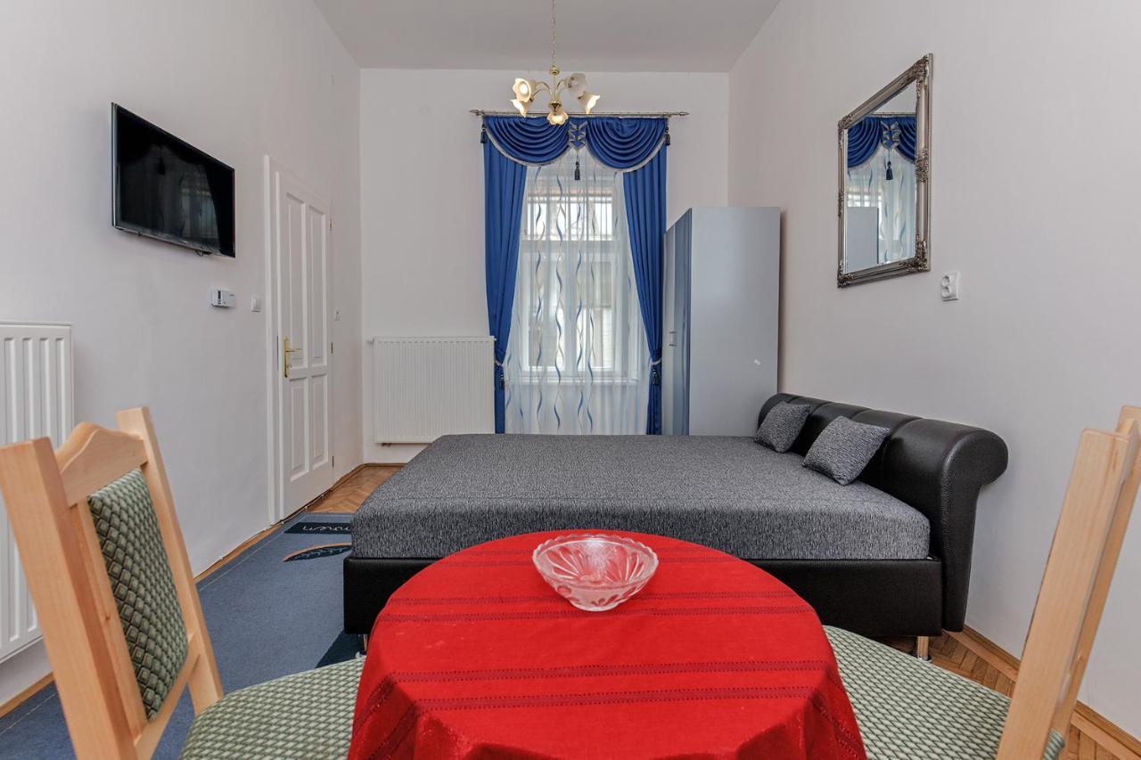 Arany Csillag Apartman Eger Bagian luar foto